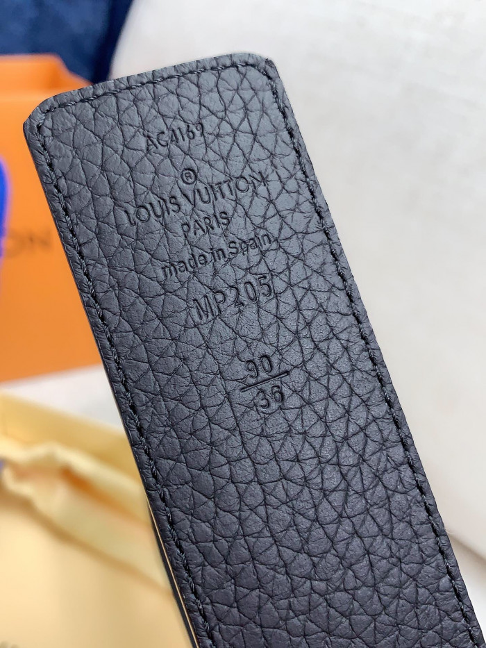 Loui Vuitto Belt-4CM