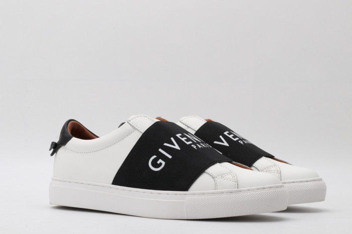 Givench LOW-TOP SNEAKER