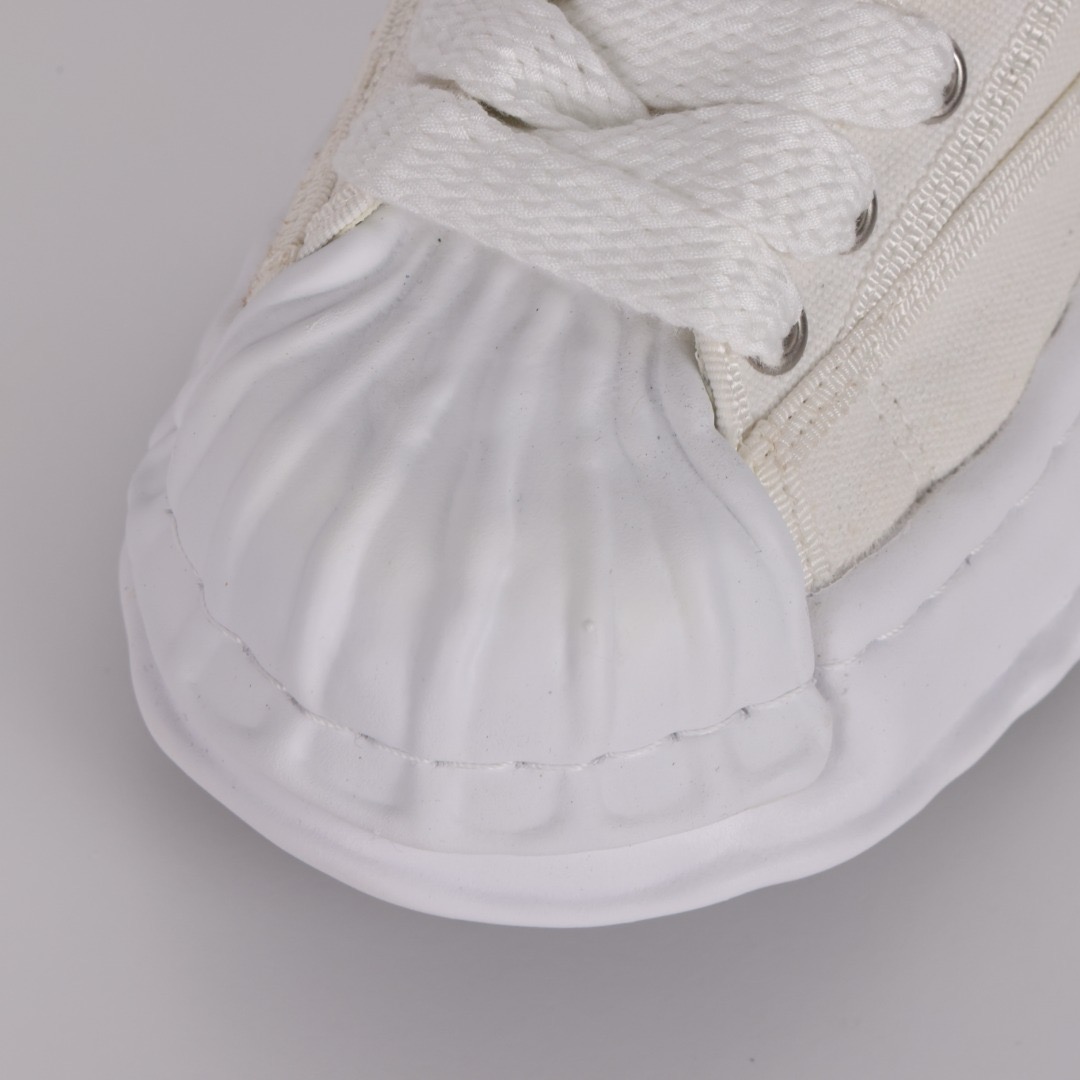 Ma*s*n mihara yasuhiro mmy sneaker